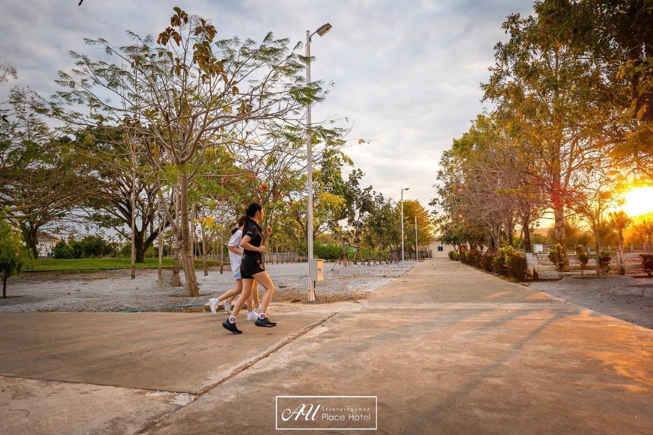 Au Place Hotel Loei Eksteriør bilde